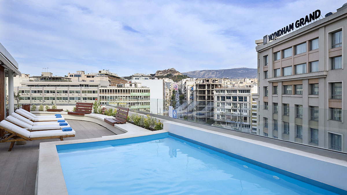 Zeus Essence Wyndham Athens Residence 